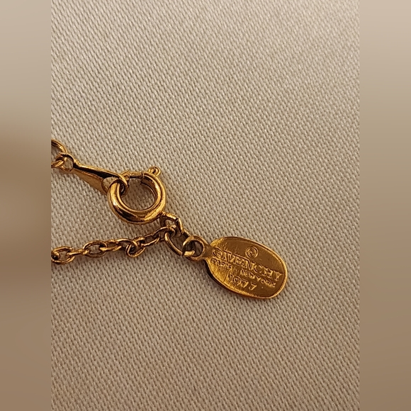 AUTHENTIC GIVENCHY 14+INCH  Gold Necklace - Picture 7 of 12